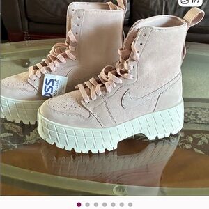 Nike Women’s Blush Suede Platform Lace-Up Boots.  Brand New